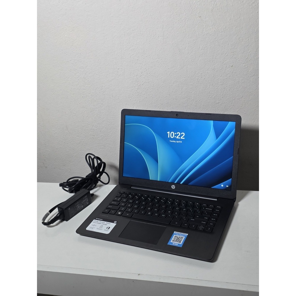 HP Stream 14" Laptop Intel Celeron N, 1.60GHz, 4GB RAM 32GB eMMc Windows 10